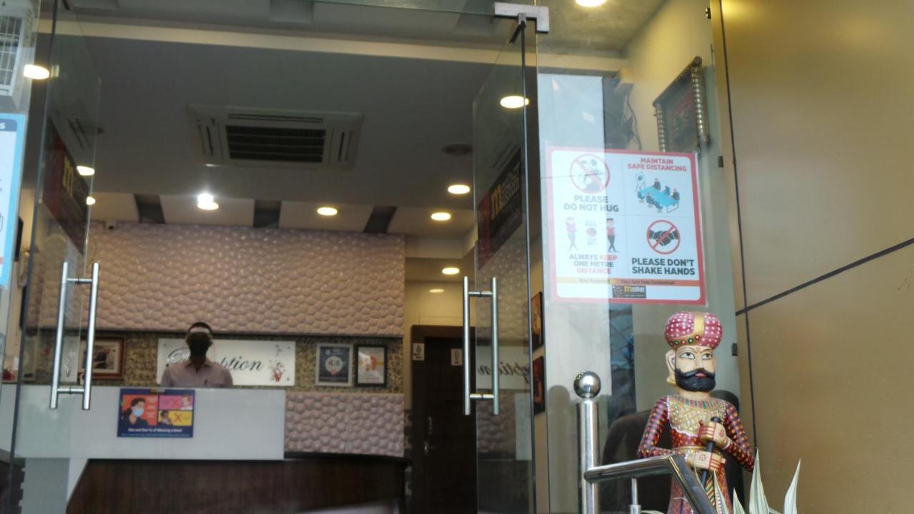 Madhav Muskan Residency Mathura Bagian luar foto